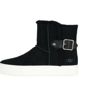 Black UGG Women’s Aika Ankle Boots Size 7.5